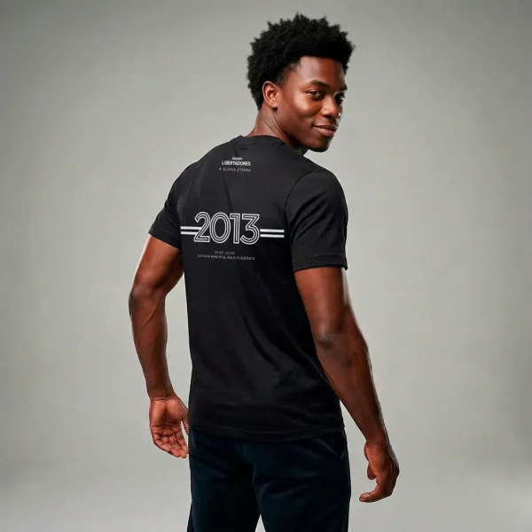 Camiseta Unissex Preta Campeão